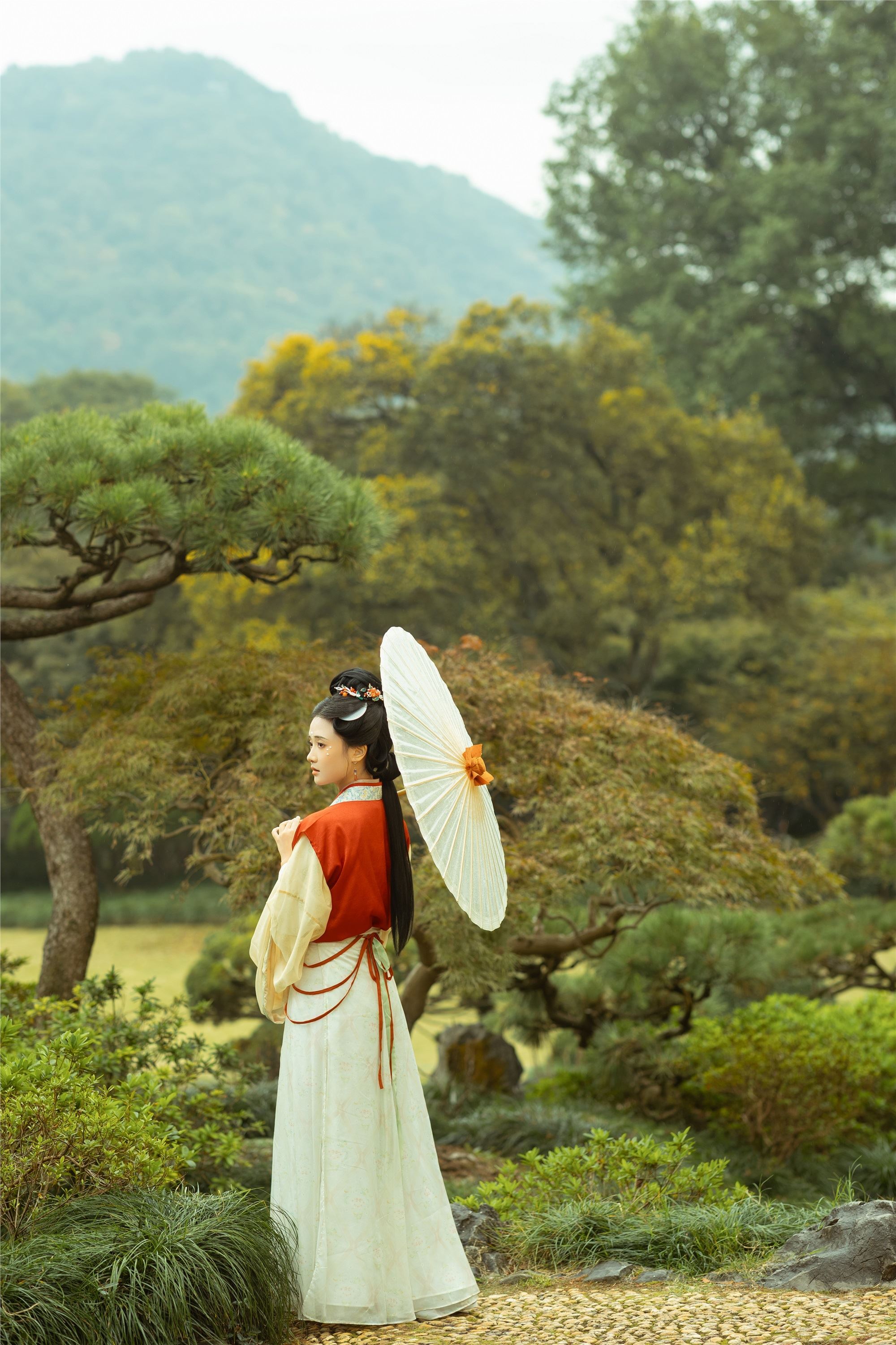 YITUYU艺图语 2025.01.25 晚来秋雨 雪樱